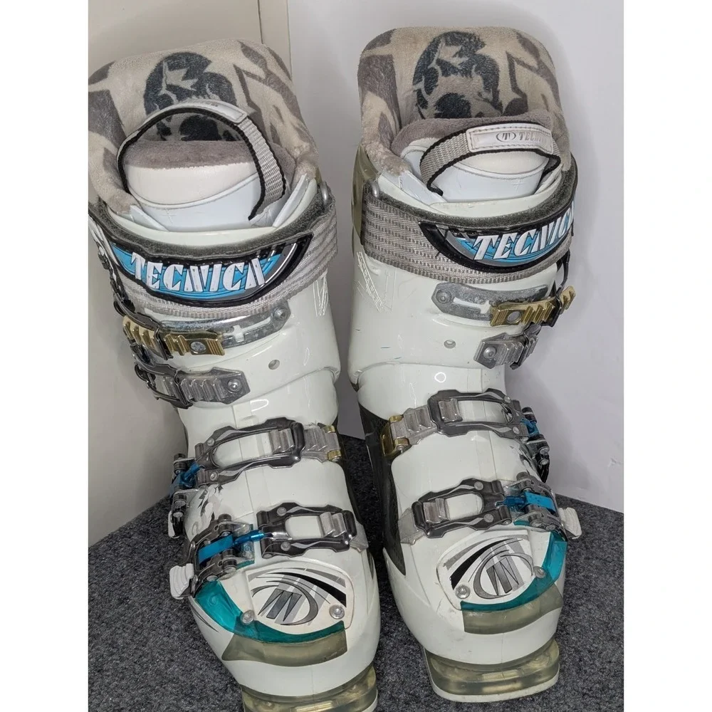 Tecnica Dragon 100 Ski Boots Women's 6.5 (23.5 275mm) White Teal Anti Vibration‎